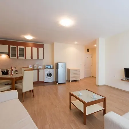 Gt Riviera Apartmán *