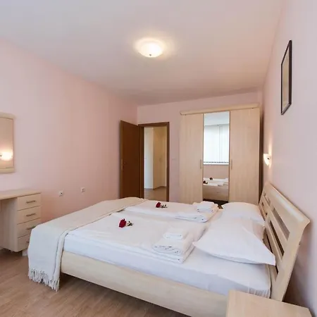 Apartmán Gt Riviera *