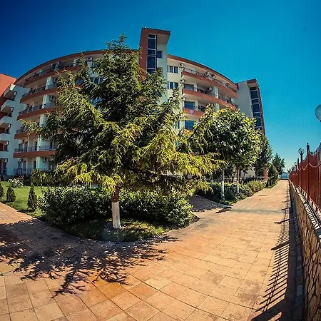 Lägenhet Gt Riviera